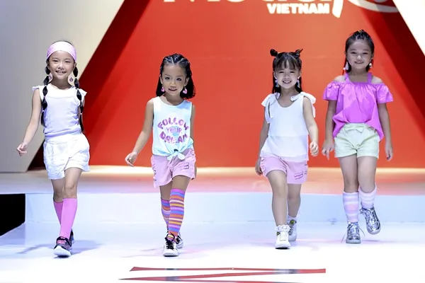 Công bố 20 người mẫu nhí xuất sắc nhất Model Kid Vietnam 2019
