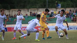 ​​​​​​​Kết quả V-League 2019 ngày 16/6: HAGL bại trận trên sân Vinh