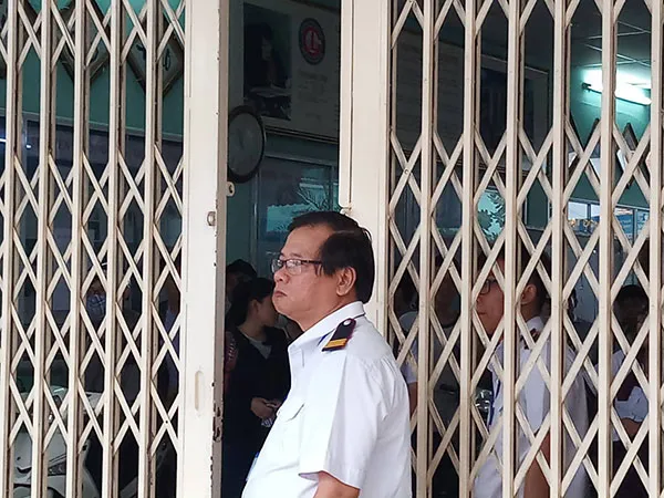 Thí sinh thi trễ vì không đúng mã đề
