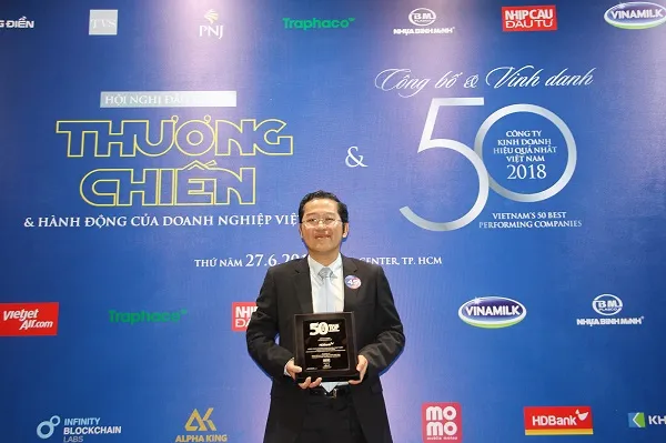 HDBank duy trì vị thế trong Top 50 công ty kinh doanh hiệu quả nhất Việt Nam