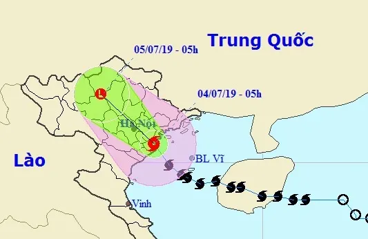 Bão số 2 đang trên đất liền các tỉnh từ Hải Phòng đến Nam Định, gió giật cấp 11, mưa rất to