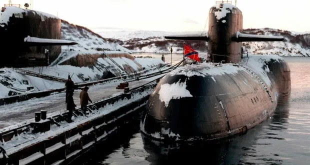 Tổng thống Putin xác nhận tàu ngầm Nga bị cháy là tàu năng lượng hạt nhân