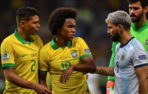 Tin tức Copa Amrica 4/7: Brazil mất Willian ở trận đấu với Peru