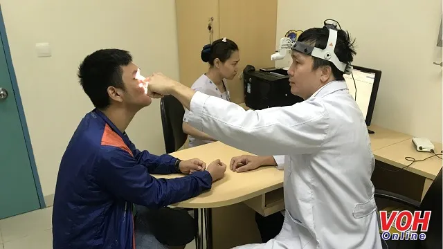 Rò dịch não tuỷ qua mũi  - một trường hợp khá hiếm gặp