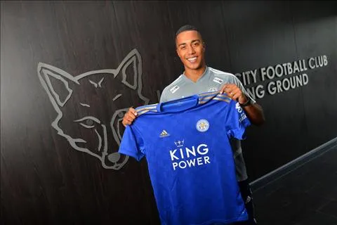 Youri Tielemans tiết lộ lý do từ chối MU