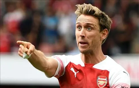 Tin tức Arsenal 15/7: Monreal lên tiếng về tương lai