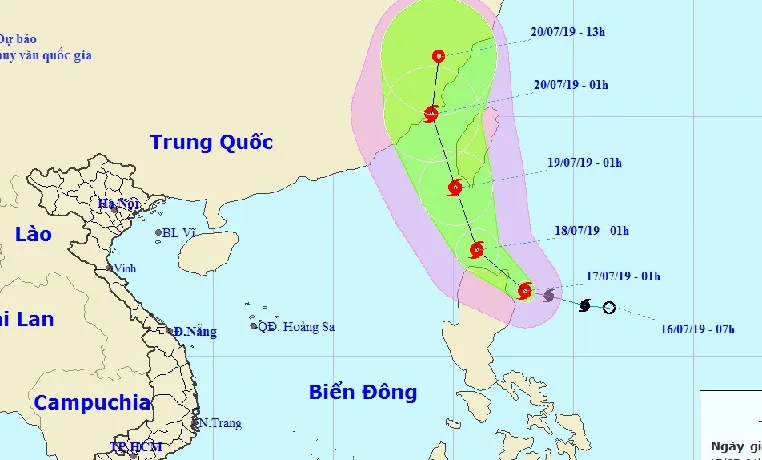 Bão Danas ảnh hưởng tới vùng biển Đông Bắc Biển Đông