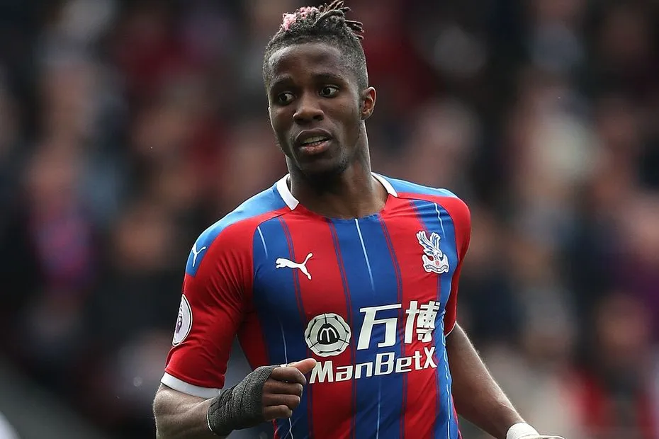 Zaha thực sự nổi loạn để đòi sang Arsenal?