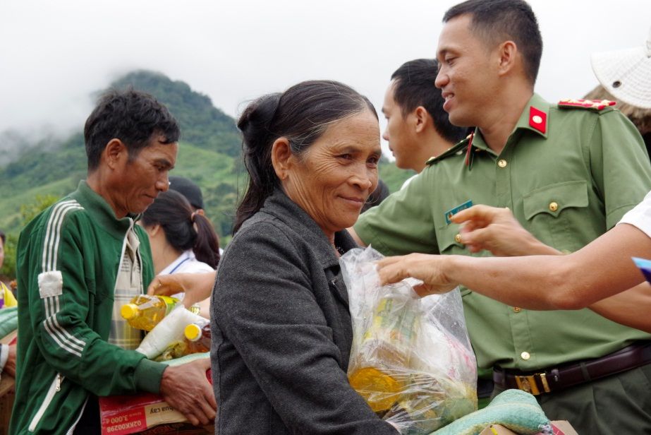 Bí thư Đoàn tiêu biểu làm theo lời Bác