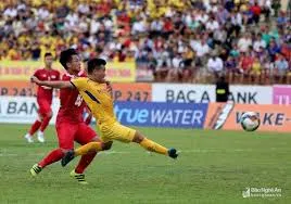 Kết quả V-League 2019 ngày 2/8: Thắng dễ Viettel, SLNA chấm dứt chuỗi trận toàn hoà và thua