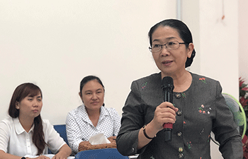 Phát huy vai trò của các cấp hội LHPN TP trong ngăn chặn, đẩy lùi tự diễn biến, tự chuyển hóa