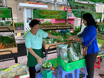 Chợ phiên Nông sản an toàn TPHCM – Quận 6