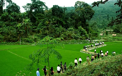 Xây dựng chính sách hỗ trợ xã, vùng An toàn khu cách mạng