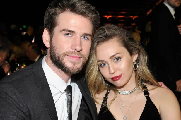 Lý giải nguyên nhân Miley Cyrus và Liam Hemsworth chia tay sau chưa đầy một năm kết hôn