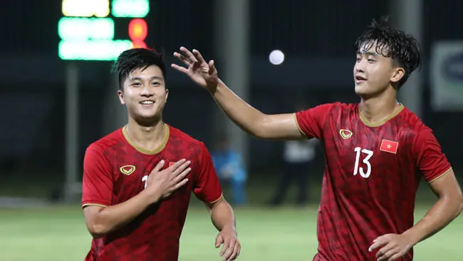 Martin Lò ghi điểm trong mắt thầy Park trong trận thắng Kitchee