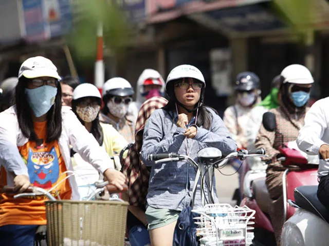 Dự báo thời tiết 10 ngày tới (19/8 - 28/8): Nắng nóng ở Trung Bộ còn kéo dài trong nhiều ngày tới