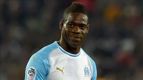 Mario Balotelli chính thức có bến đỗ mới