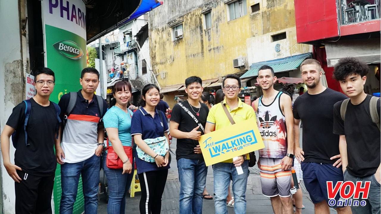 Tour du lịch miễn phí “Free Walking Tour” vào cuối tuần