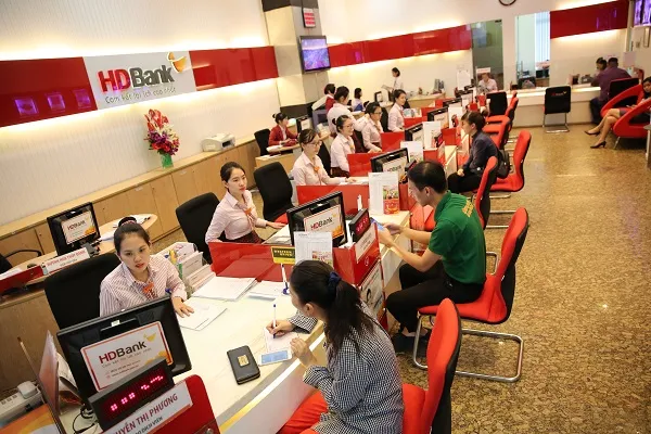 Tiết kiệm để thành tỷ phú, nhiều khách hàng chọn HDBank