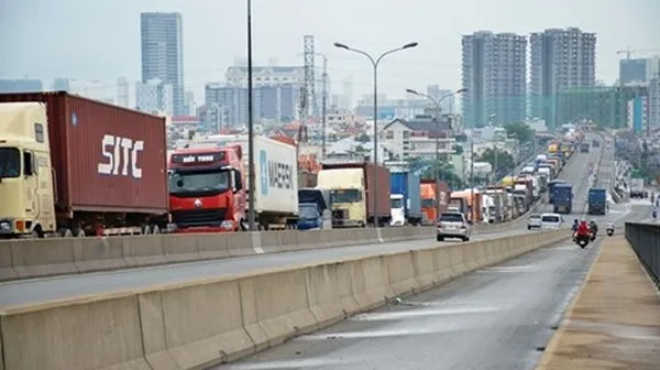 Siết chặt hoạt động container, đảm bảo an toàn giao thông