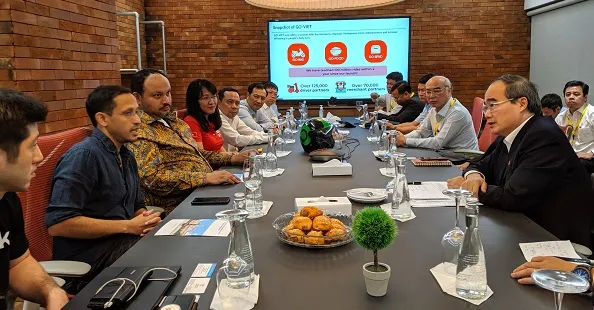 Đoàn đại biểu cấp cao TPHCM thăm và làm việc với Gojek và GoViet