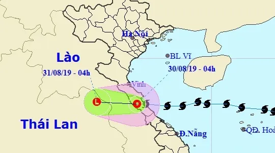 Bão số 4 đã vào Hà Tĩnh, Quảng Bình, suy yếu thành áp thấp nhiệt đới