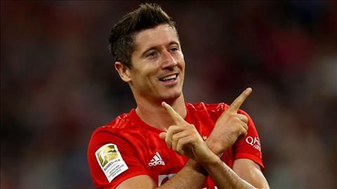 Bayern Munich giữ chân thành công Lewandowski