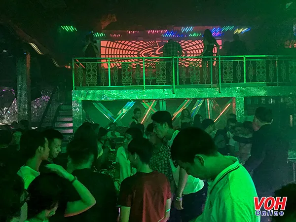 Quán karaoke không được hoạt động sau 0h