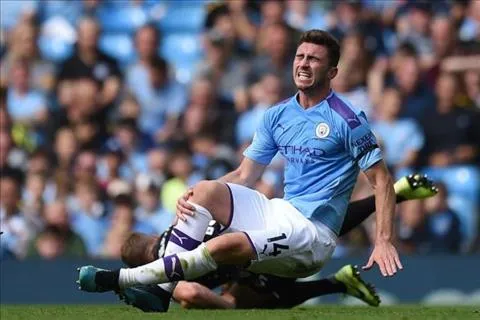 Tin bóng đá 2/9: Man City nhận tin buồn từ Laporte