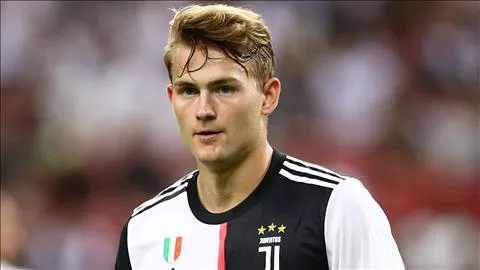 Tin bóng đá 6/9: Van Dijk động viên De Ligt sau khởi đầu không tốt ở Juventus