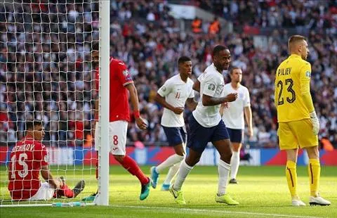 Tin thể thao 9/9: Người cũ Arsenal chỉ ra lý do Sterling bùng nổ