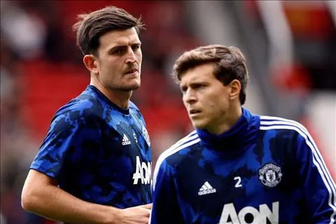Tin bóng đá 16/9: Maguire và Lindelof thách thức mọi hàng thủ