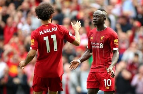 Mane thừa nhận không hài lòng với Salah nhưng...