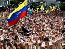 Khủng hoảng tại Venezuela ngày càng trầm trọng, các nước kêu gọi đối thoại