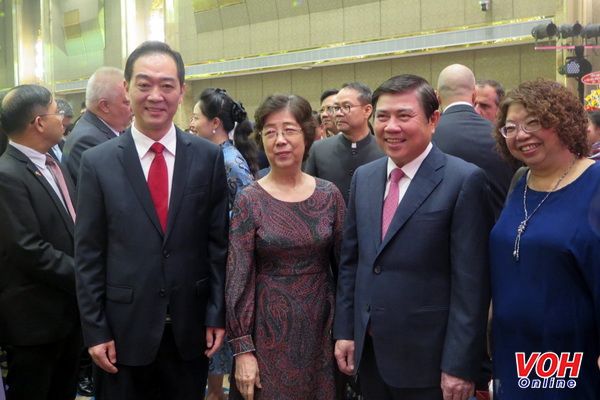 TPHCM chiêu đãi kỷ niệm 70 năm Quốc khánh Trung Quốc