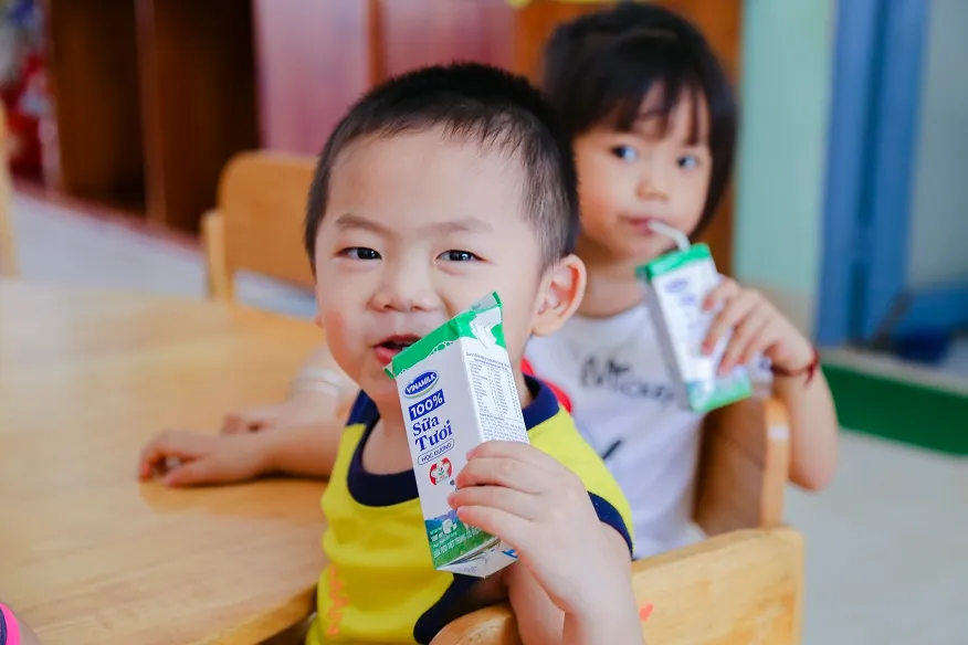 Hàng ngàn phụ huynh và trẻ em tham gia chương trình Ngày hội sữa học đường Đà Nẵng