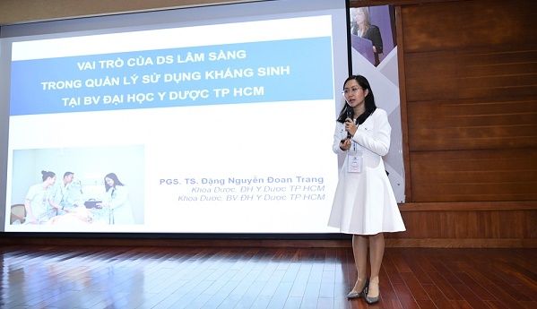 Người dân cẩn trọng khi tự ý dùng thuốc trên mạng