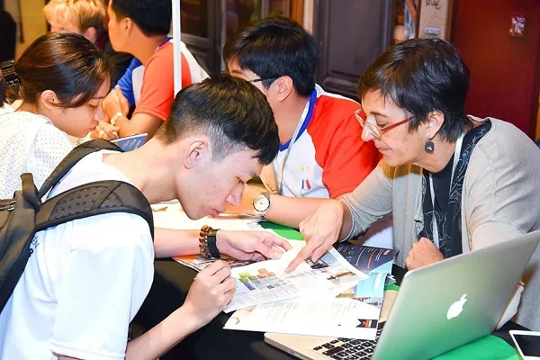 Triển lãm Giáo dục Đại học Pháp diễn ra tại Hà Nội