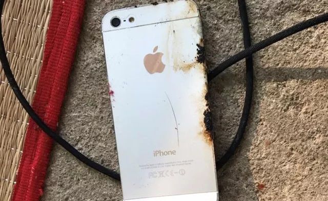 Nổ điện thoại Iphone khi đang sạc, một thanh niên tử vong