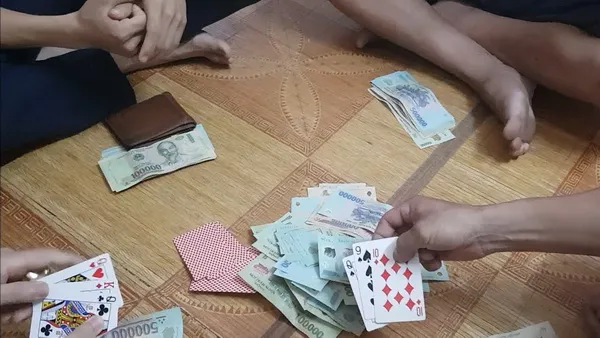 Bình Phước: yêu cầu một thẩm phán giải trình về việc bị tố tham gia đánh bạc