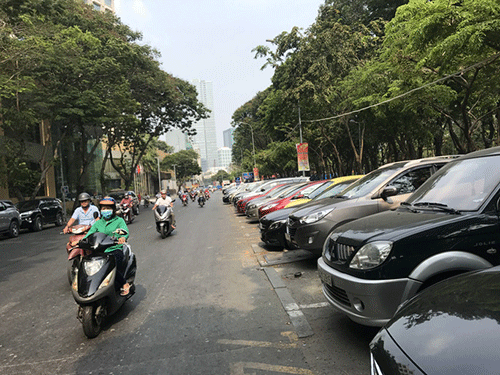 Tăng phí đăng ký ôtô tại TPHCM: Cao nhất là từ 11 triệu lên 20 triệu đồng