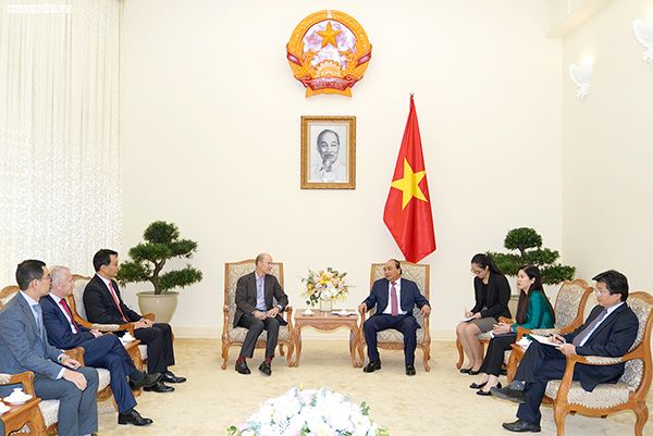 Thủ tướng chính phủ tiếp đoàn các nhà đầu tư nước ngoài