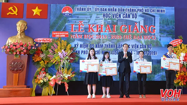 Học viện Cán bộ TPHCM khai giảng năm học 2019 - 2020 và kỷ niệm 5 năm thành lập