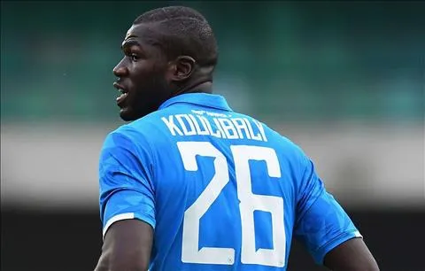 Tin chuyển nhượng 18/10: Koulibaly báo tin buồn cho MU