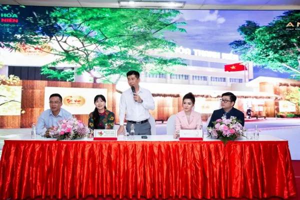 [Clip] - Những nét mới nào tại Lễ hội Tết Canh Tý 2020 tại TPHCM?