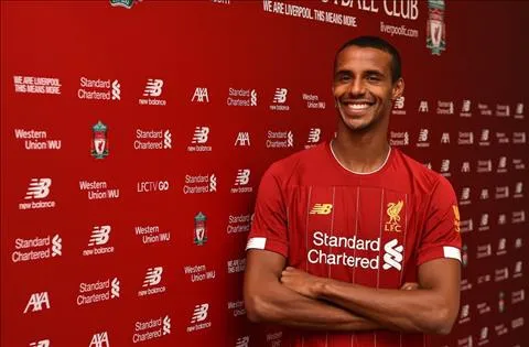 Tin thể thao 19/10: Liverpool giữ chân thành công Matip