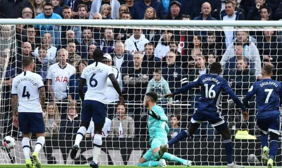 Những thống kê đáng nhớ sau trận đấu Tottenham 1-1 Watford