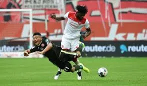 Fortuna Dusseldorf 1-0 Mainz 05 (Bundesliga 2019/20 - Vòng 8)