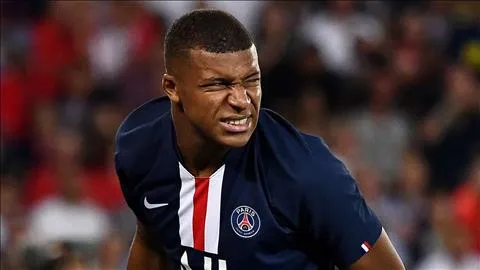 Real Madrid đang theo dõi tình hình của Mbappe ở PSG