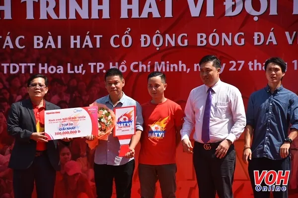 Ca khúc Khát khao Việt Nam đoạt giải nhất Cuộc thi sáng tác bài hát cổ động bóng đá Việt Nam